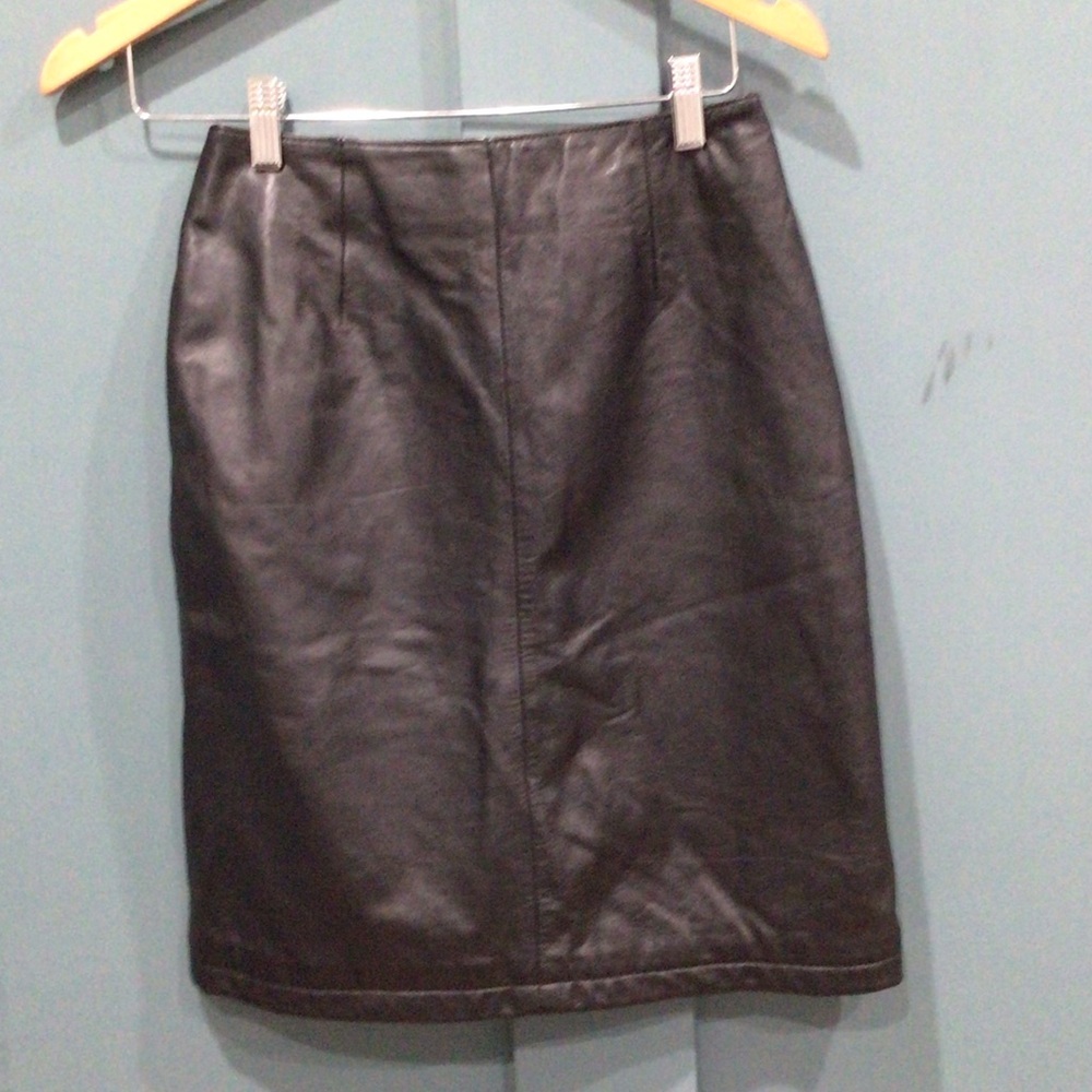 Black leather pencil skirt